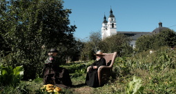 KINO + SENIORZY U PANA BOGA W KRÓLOWYM MOŚCIE - zdjęcie 12